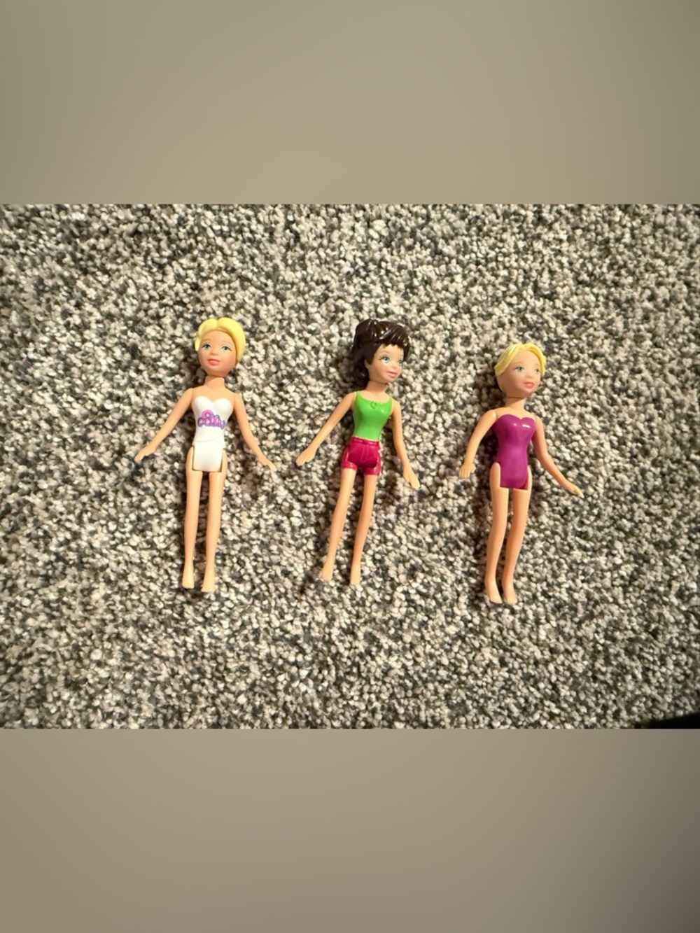 3 Polly Pockets